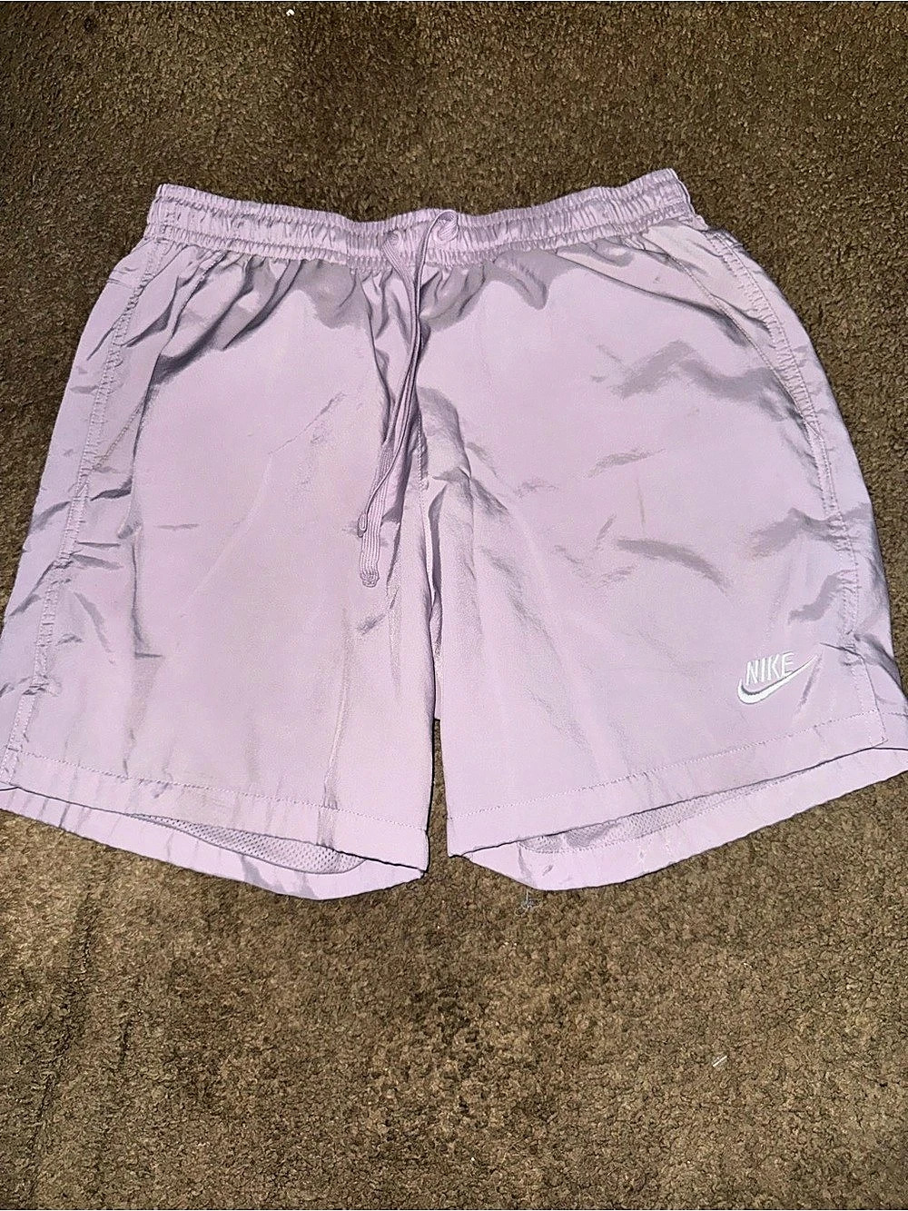 Nike Sportswear Sport Essentials Woven Lined Flow Shorts Flow Shorts Purple